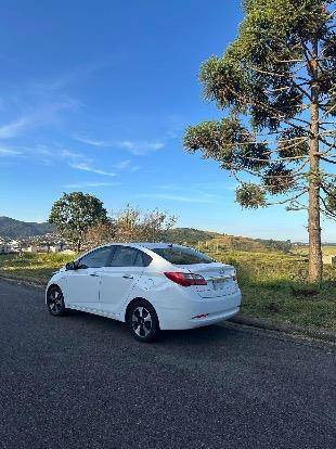 HYUNDAI HB20S 1.6 IMPRESS 16V FLEX 4P AUTOMÁTICO